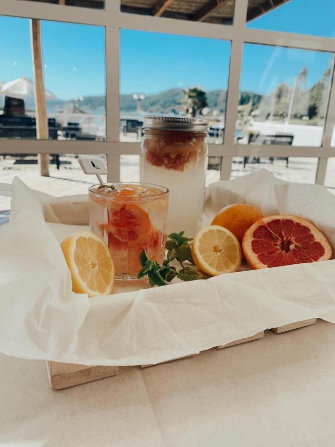 Hotel Marina 비추켄 외부 사진
